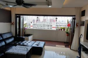 EM (Exec Maisonette) HDB 140 Bukit Batok St. 11 For Sale in Bukit Batok